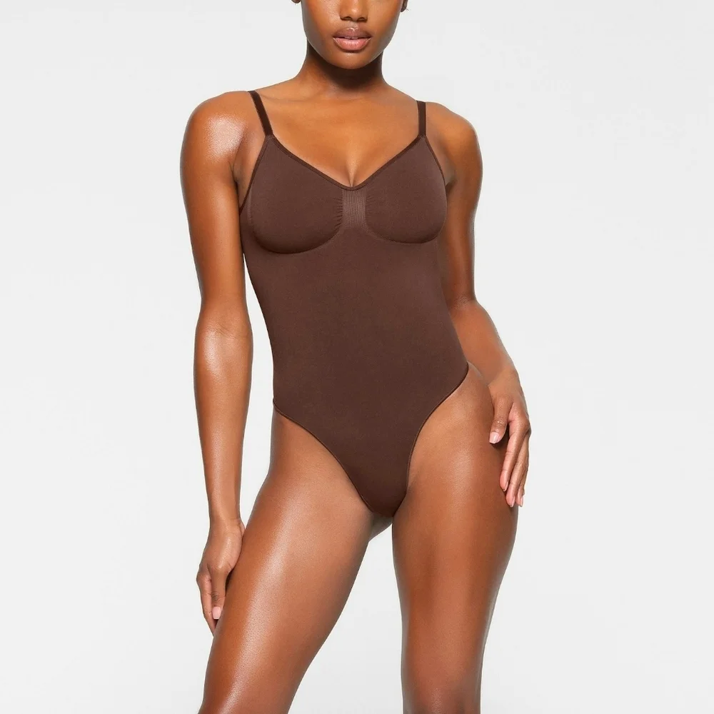 SKIMS Seamless Sculpt Bodysuit 🧡 Low Back Thong Small NWOT - Picture 4 of 4